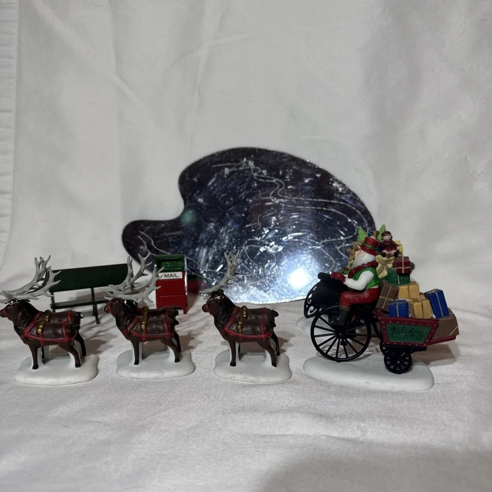 Lot of Christmas Village Santa Miniature Accessories Dept‎ 56 Hallmark READ